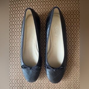 Talbots Black Quilted Flats